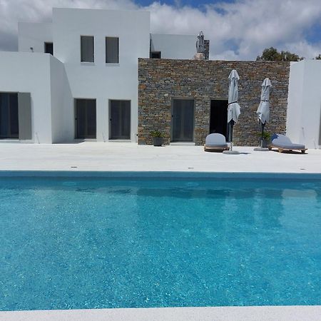 Golden Bay Luxury Villas And Suites 흐리시 악티 외부 사진
