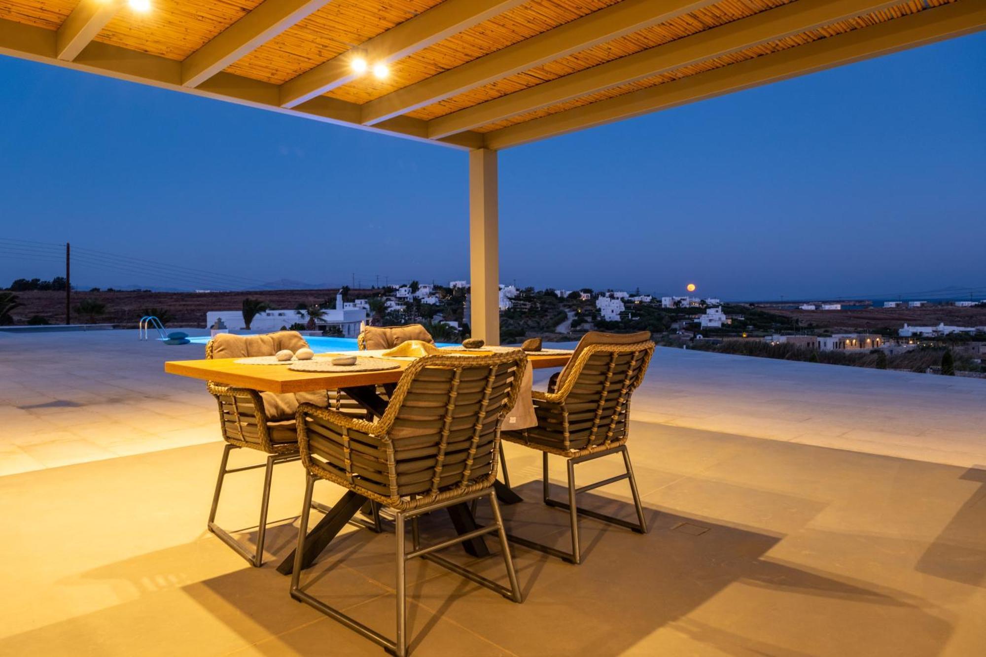 Golden Bay Luxury Villas And Suites 흐리시 악티 외부 사진
