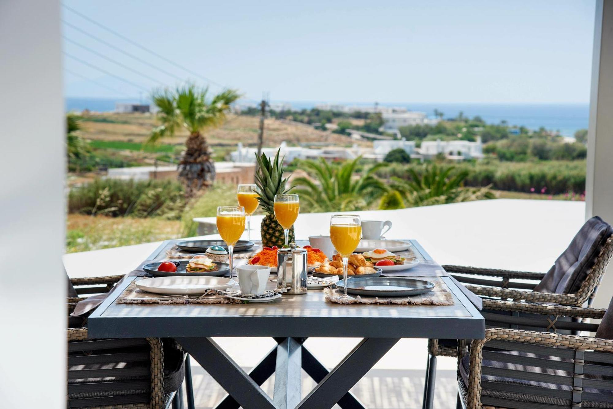 Golden Bay Luxury Villas And Suites 흐리시 악티 외부 사진