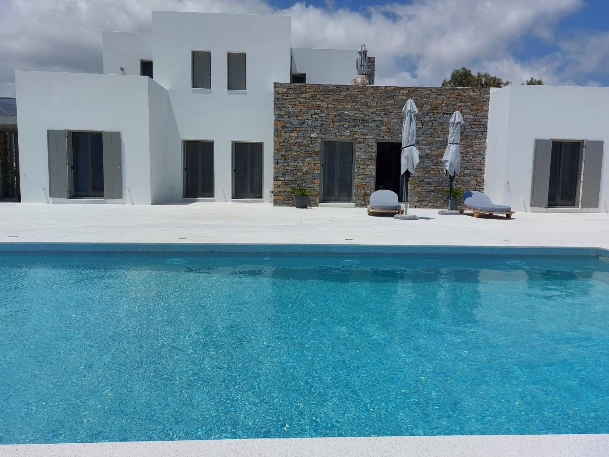 Golden Bay Luxury Villas And Suites 흐리시 악티 외부 사진