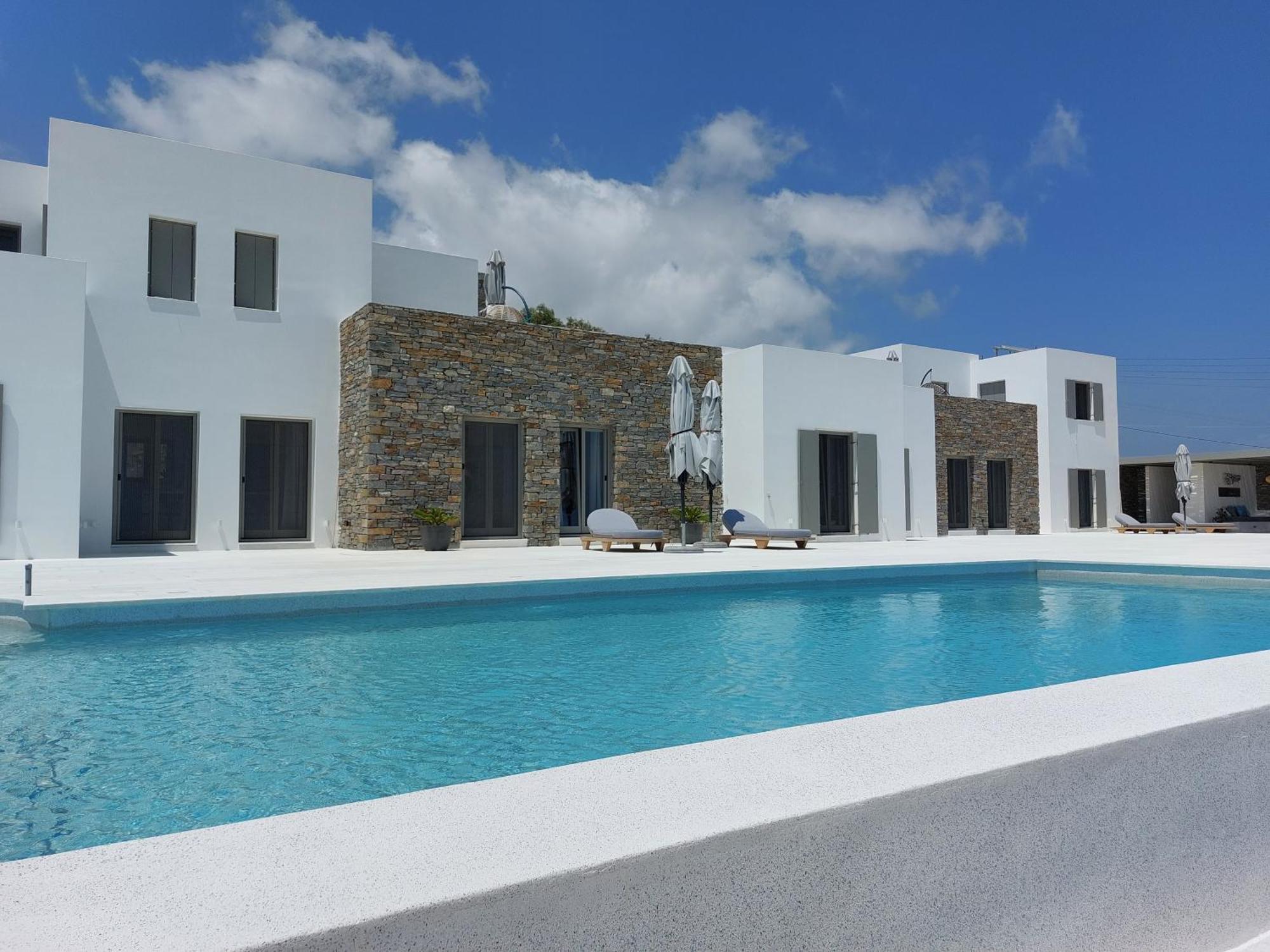 Golden Bay Luxury Villas And Suites 흐리시 악티 외부 사진